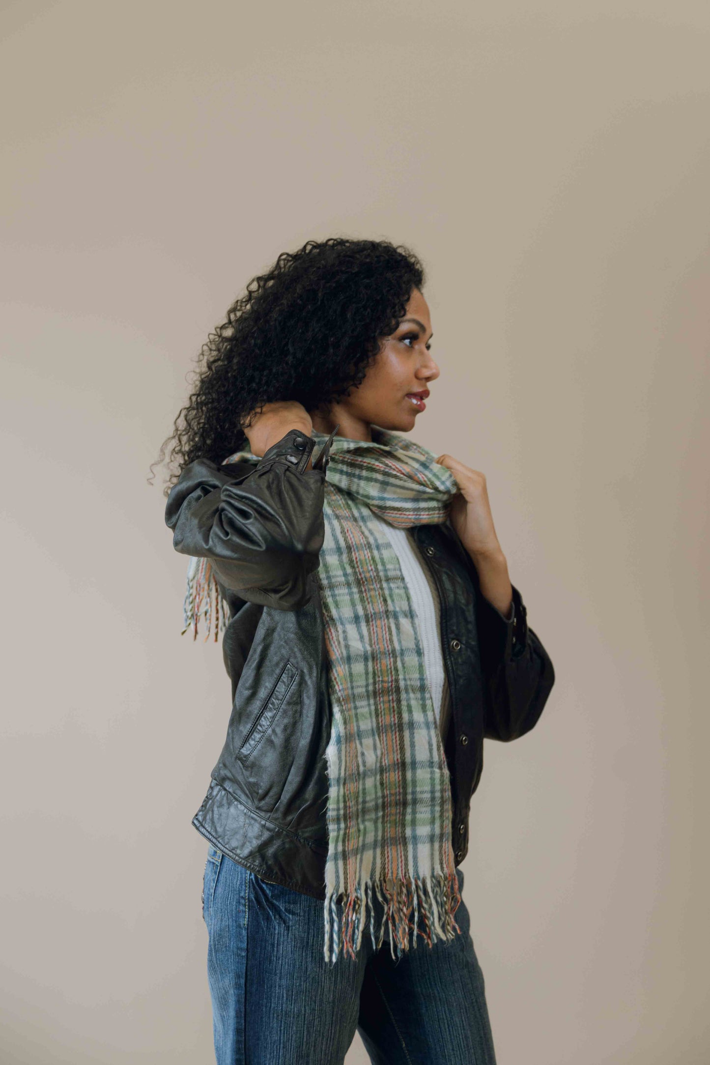 Checked wooly scarf