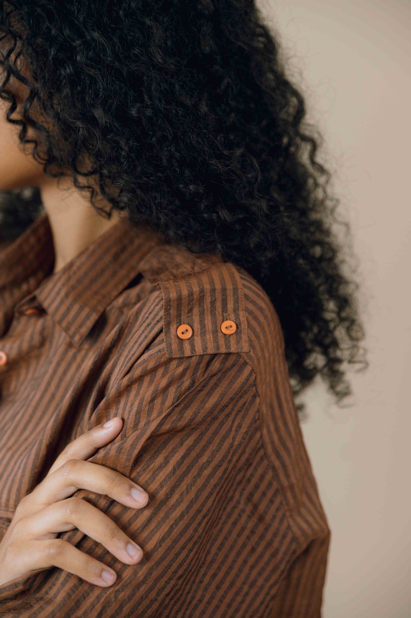 Button-up long sleeve shirt