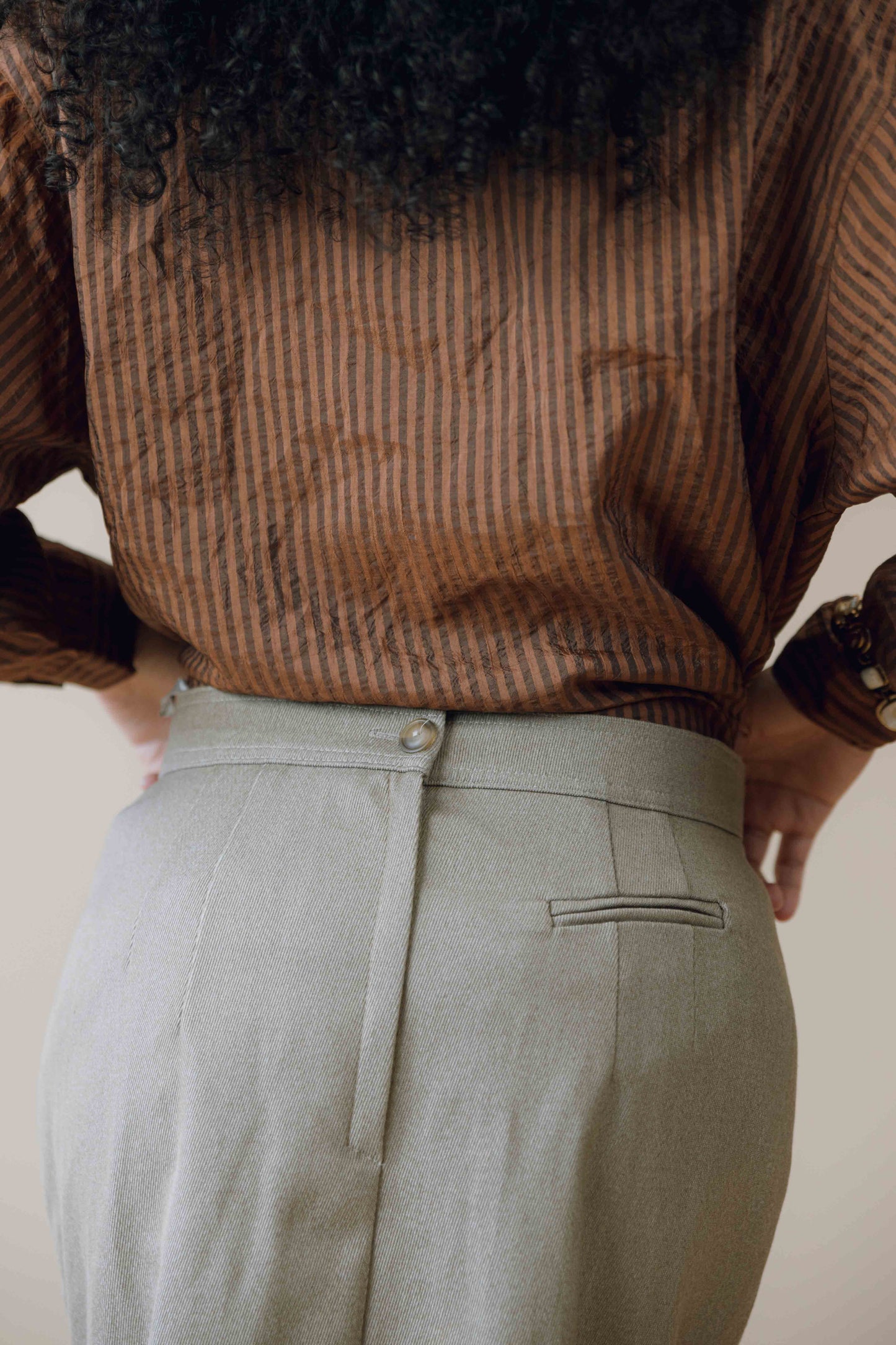 High waisted pencil skirt