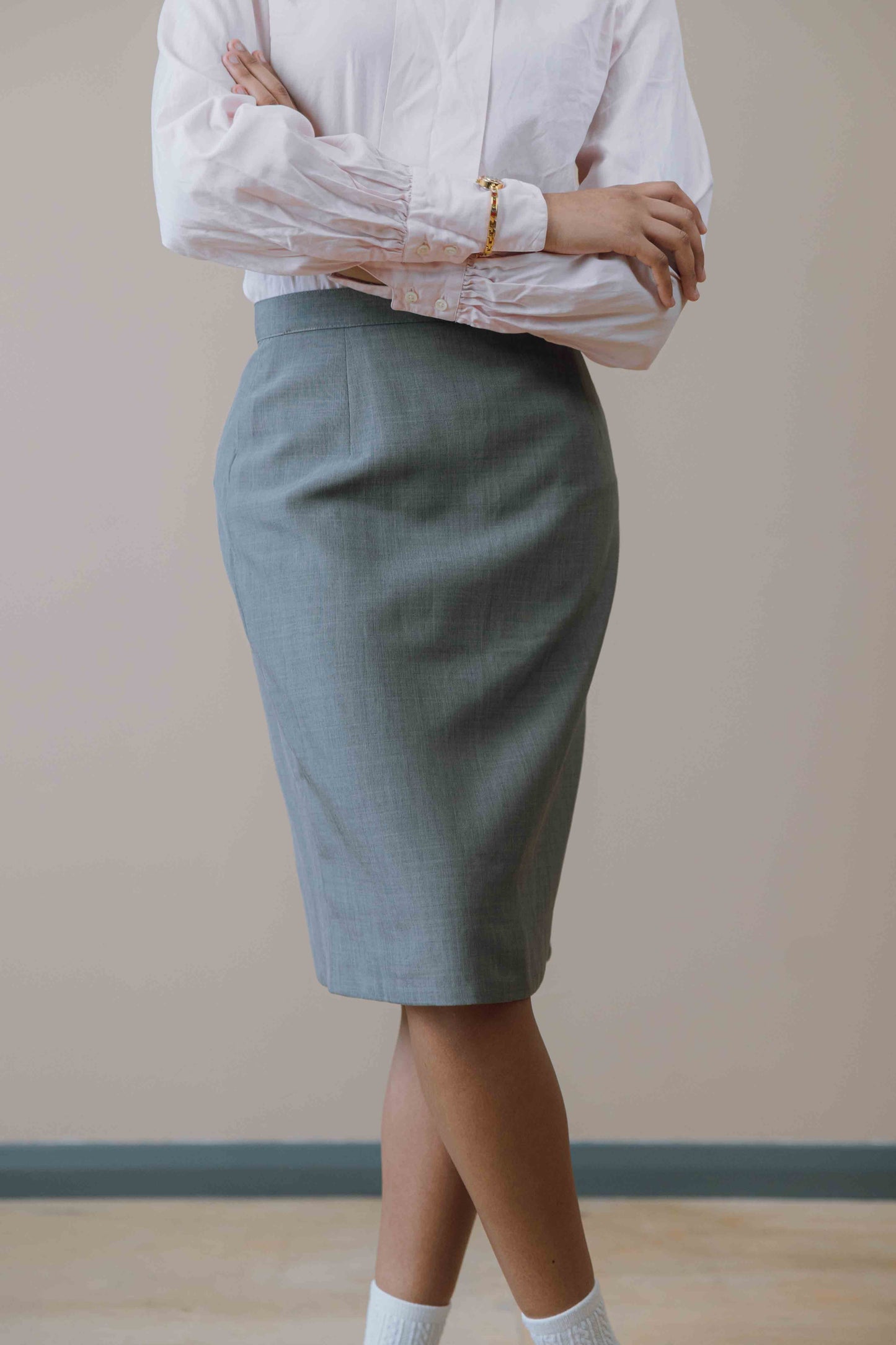 High waisted pencil skirt