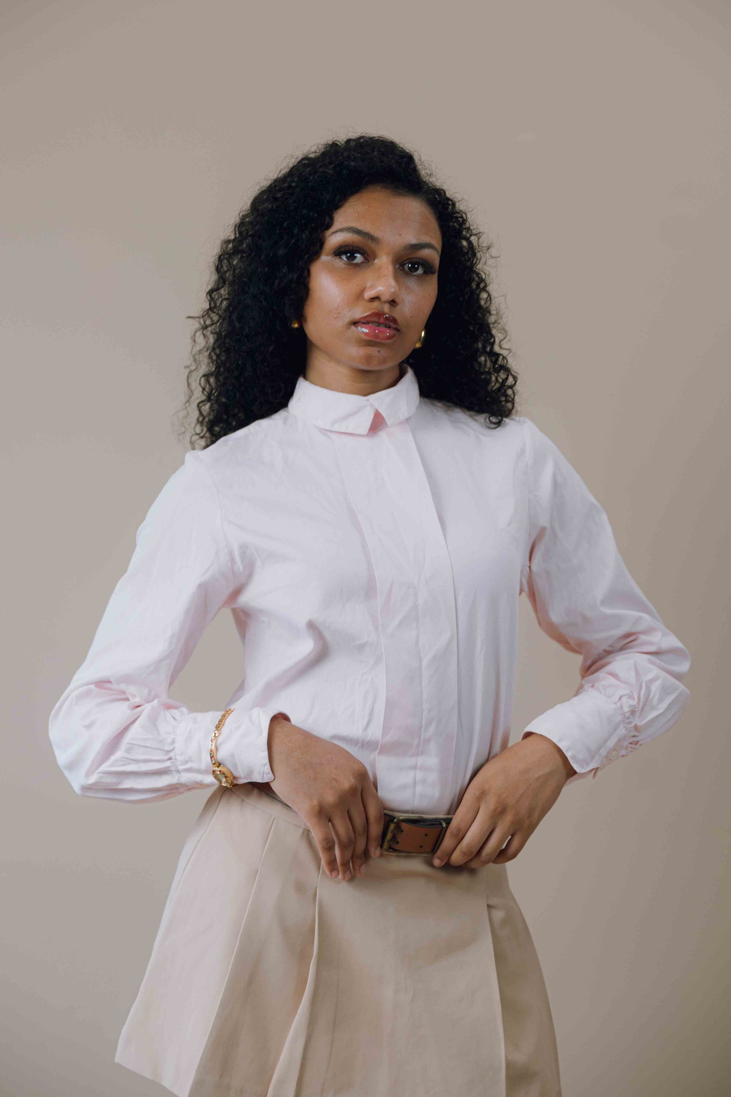 Button-up long sleeve shirt