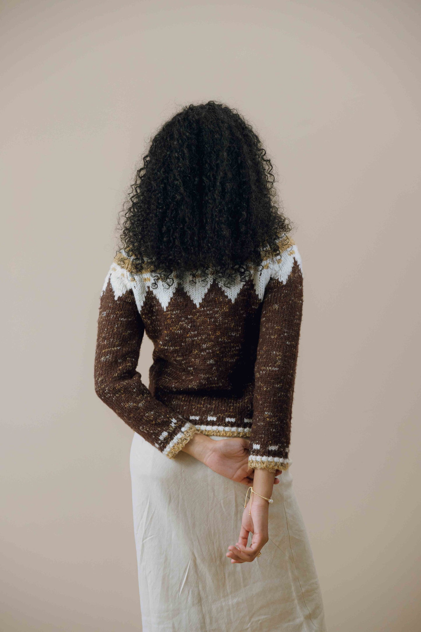 Knitted zip-up jumper