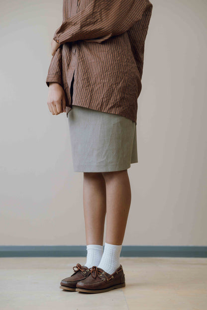 High waisted pencil skirt